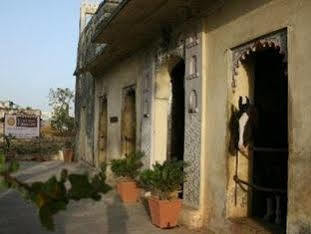 Ravla Khempur Hotel Udaipur Exterior foto